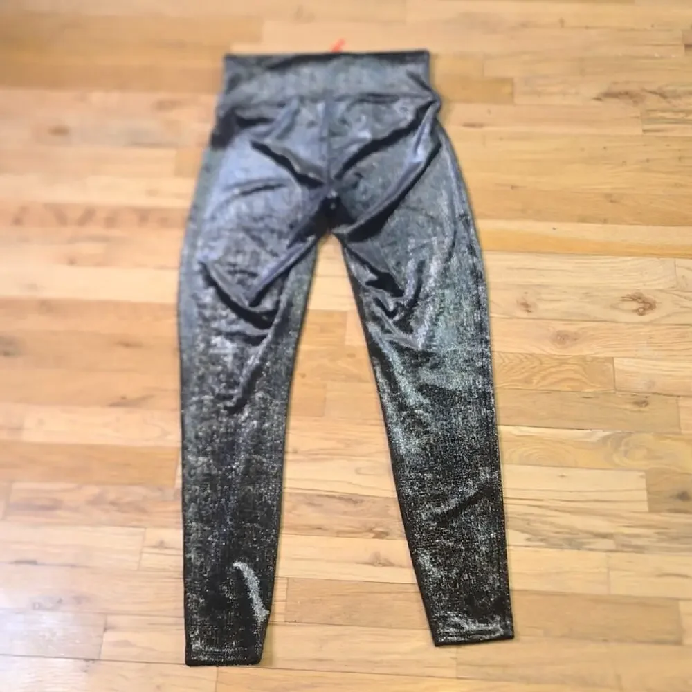 Spanx Velvet Shine Leggings Black/Gold size LG